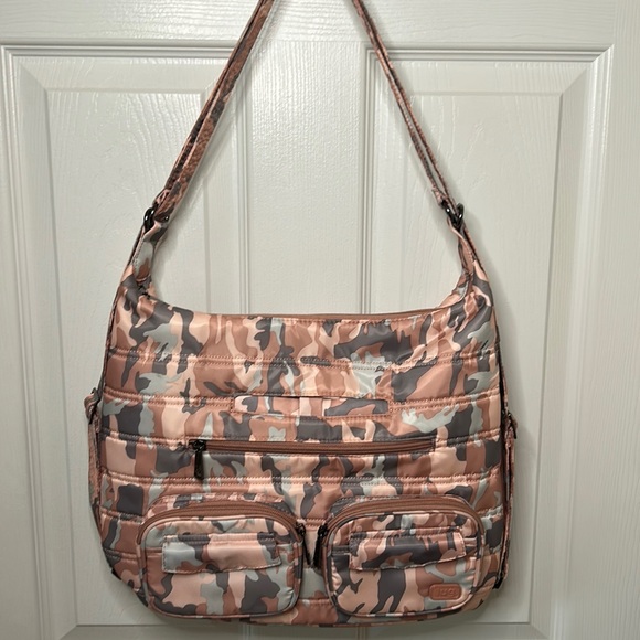 Lug Zipliner 2 Medium Tote - Picture 1 of 10